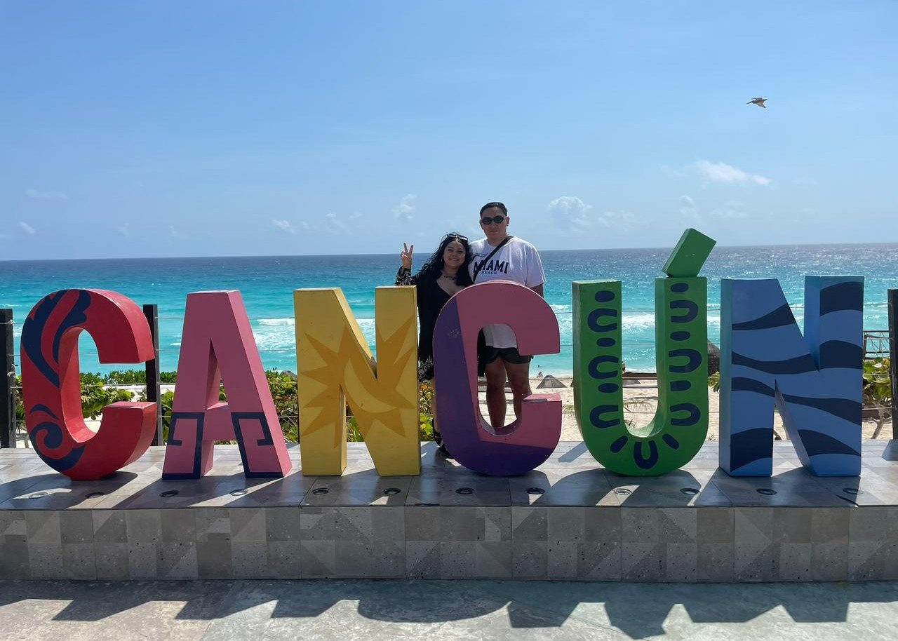 Equipo de Viajes en Oferta en oficina